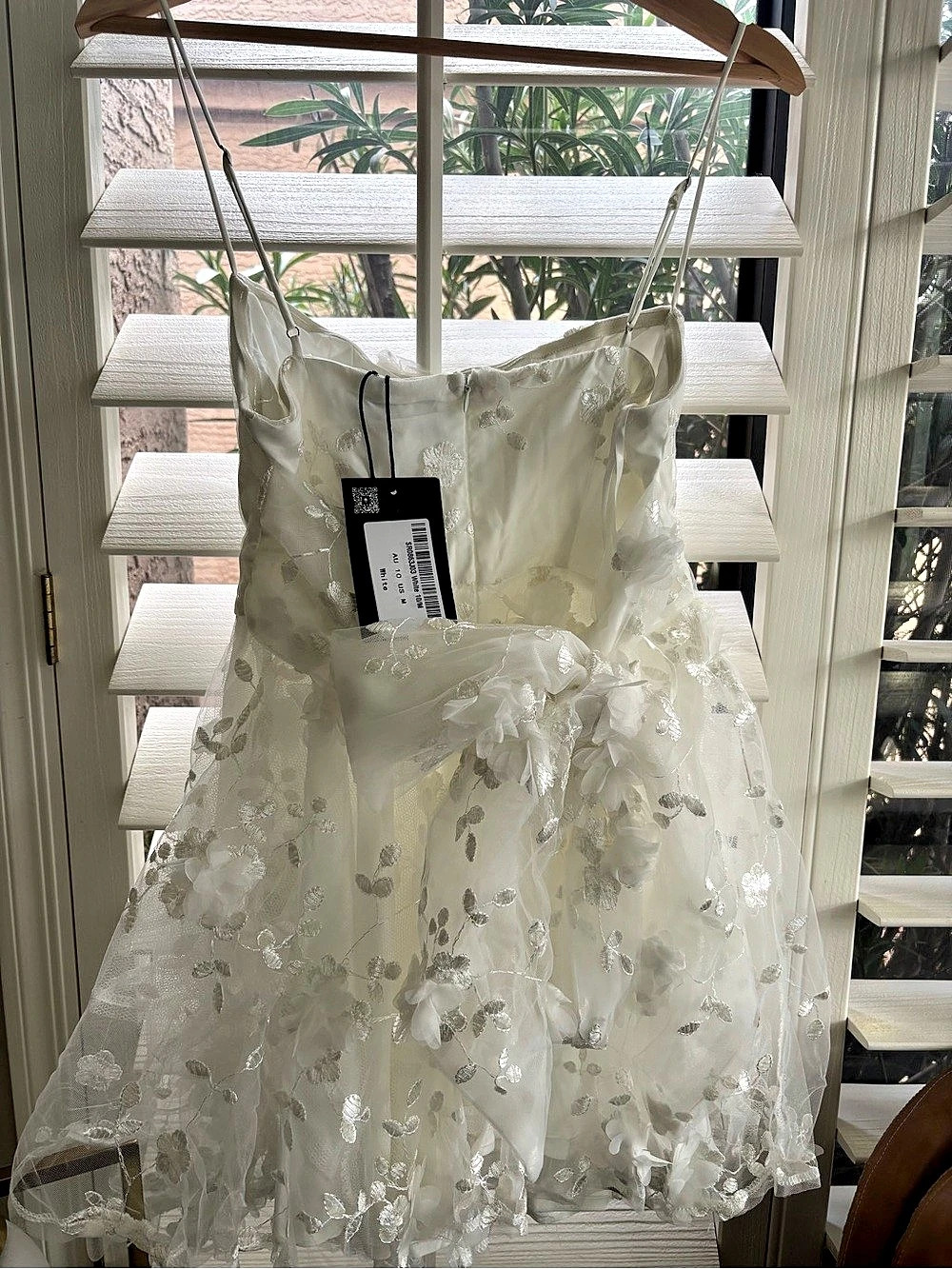 Selfie Leslie  Floral  Mini Dress White M - Picture 4 of 6